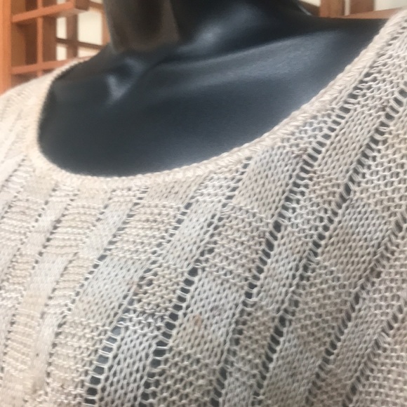 NWOT- Absolutely knit tan sweater size S (large size small) - Picture 2 of 4